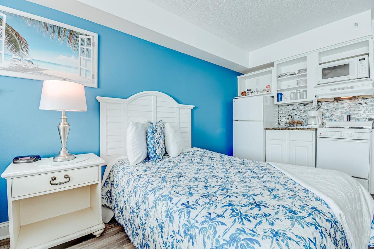Ocean Front Comfy Condo W/Kitchen, Sleeps 4, Snowbird Paradise شاطئ ميرتل المظهر الخارجي الصورة